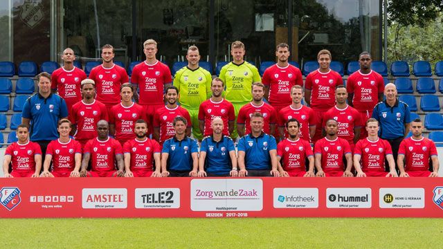 لاعبو اوتريخت