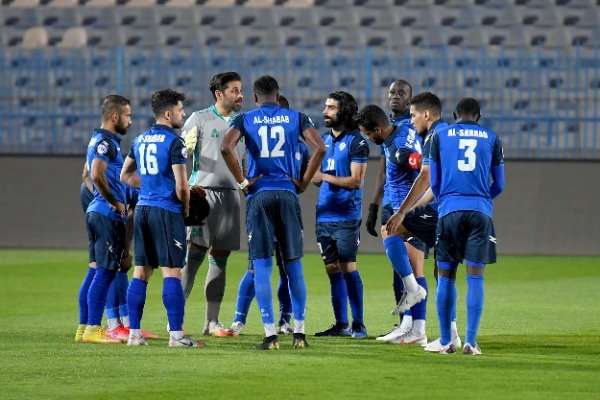 لاعبو الشباب