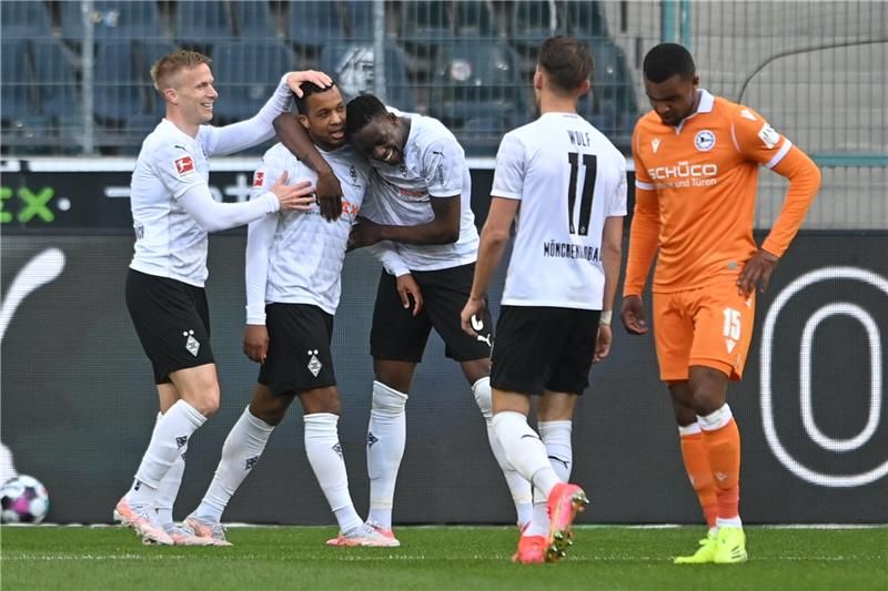 لاعبو مونشنجلادباخ 