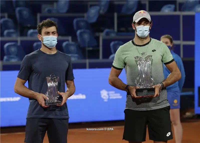 ?i=epa%2ftennis%2f2021-04%2f2021-04-25-09159209_epa
