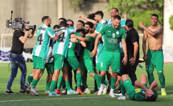 لاعبو الأنصار