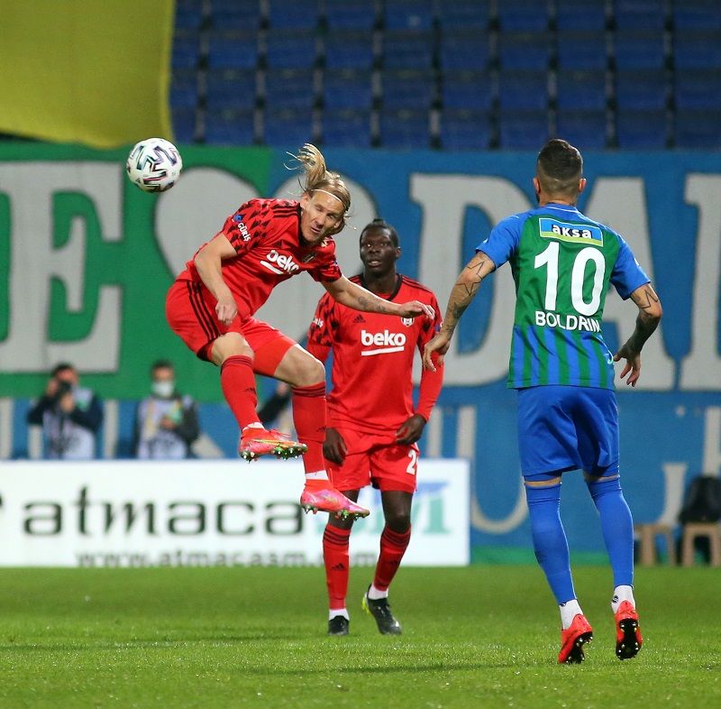 من لقاء بشكتاش وريزا سبور