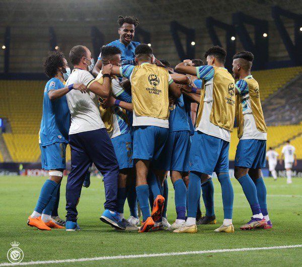 فرحة لاعبي النصر