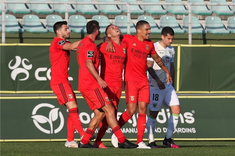 فرحة لاعبي بنفيكا