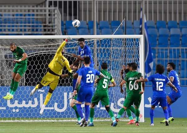 من مباراة الهلال السعودي وشباب الأهلي الإماراتي