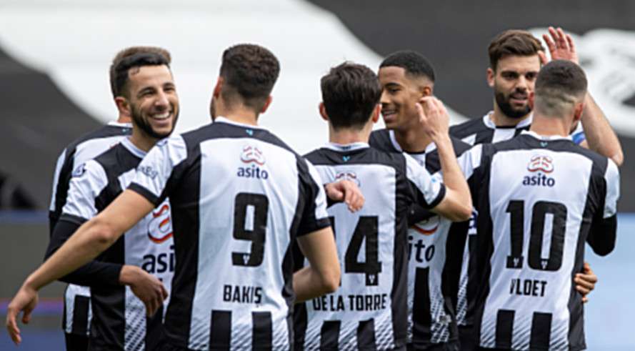 هيراكليس ألميلو 