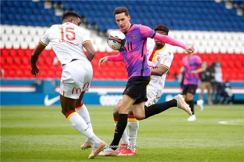 ?i=epa%2fsoccer%2f2021-05%2f2021-05-01%2f2021-05-01-09171907_epa