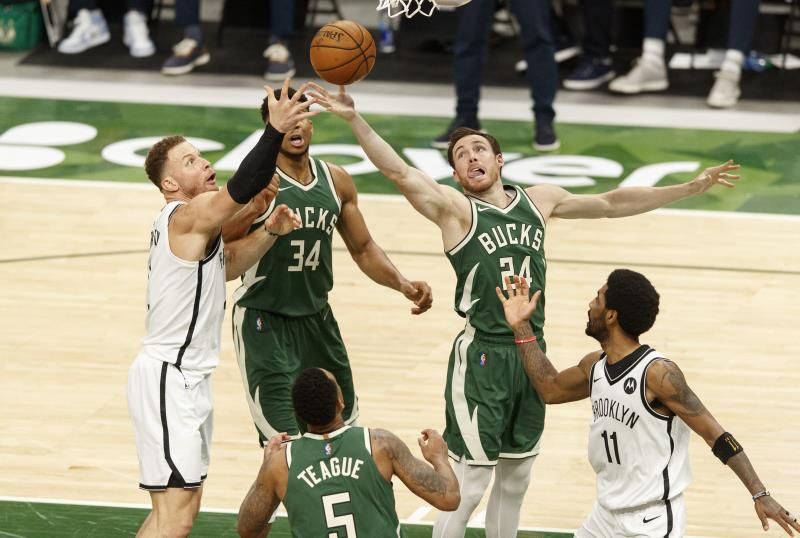 2021-05-02t220619z_1388119217_mt1usatoday16004596_rtrmadp_3_nba-brooklyn-nets-at-milwaukee-bucks_reuters