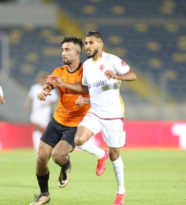 من لقاء الوداد ونهضة بركان