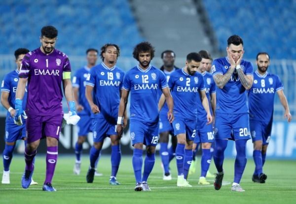 لاعبو الهلال