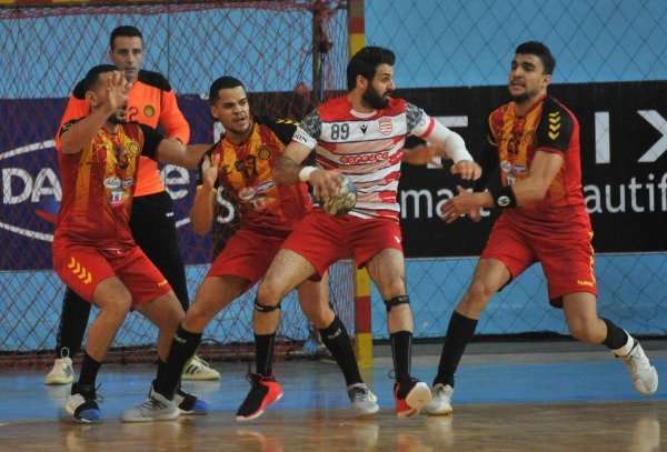 من مباراة الترجي و الافريقي اليوم