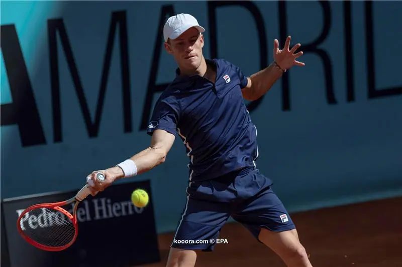 ?i=epa%2ftennis%2f2021-05%2f2021-05-05-09178709_epa
