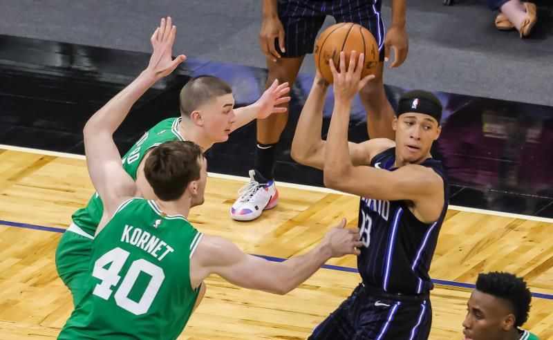 2021-05-06t012920z_2107201615_mt1usatoday16018349_rtrmadp_3_nba-boston-celtics-at-orlando-magic_reuters