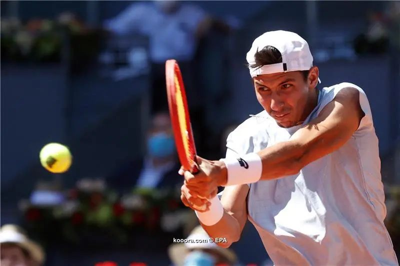 ?i=epa%2ftennis%2f2021-05%2f2021-05-06-09180984_epa