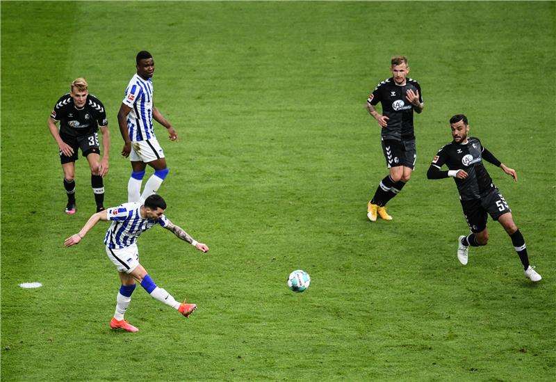 جانب من المباراة