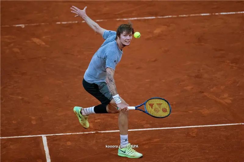 ?i=epa%2ftennis%2f2021-05%2f2021-05-07-09183903_epa