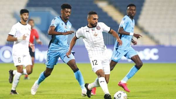من الدوري الإماراتي