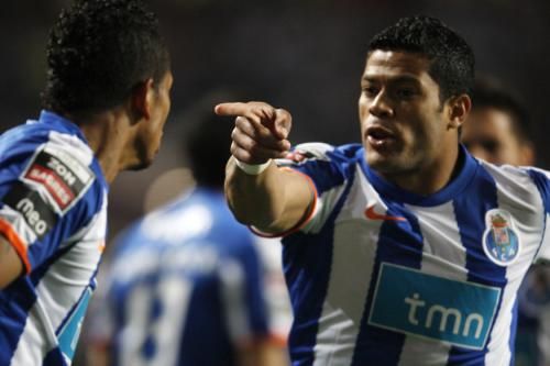 2011-04-032011-04-03t201420z_01_hgc02_rtridsp_3_soccer-portugal_reuters