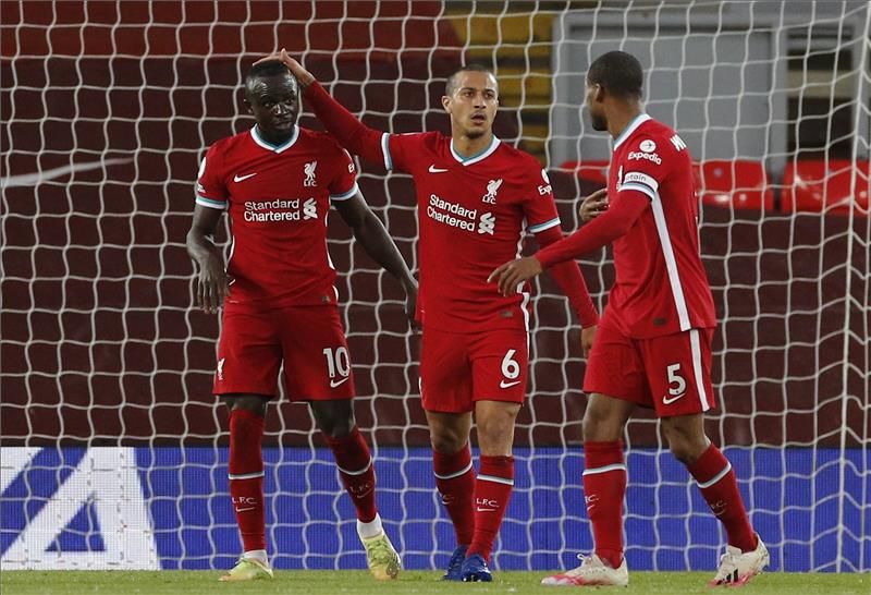 لاعبو ليفربول