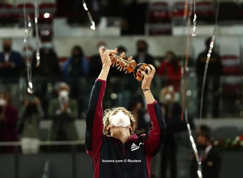 ?i=reuters%2f2021-05-09%2f2021-05-09t194207z_1034831257_up1eh591iwst1_rtrmadp_3_tennis-madrid_reuters