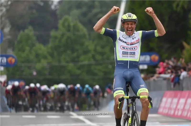 ?i=epa%2fathletics%2f2021-05%2f2021-05-10-09189658_epa