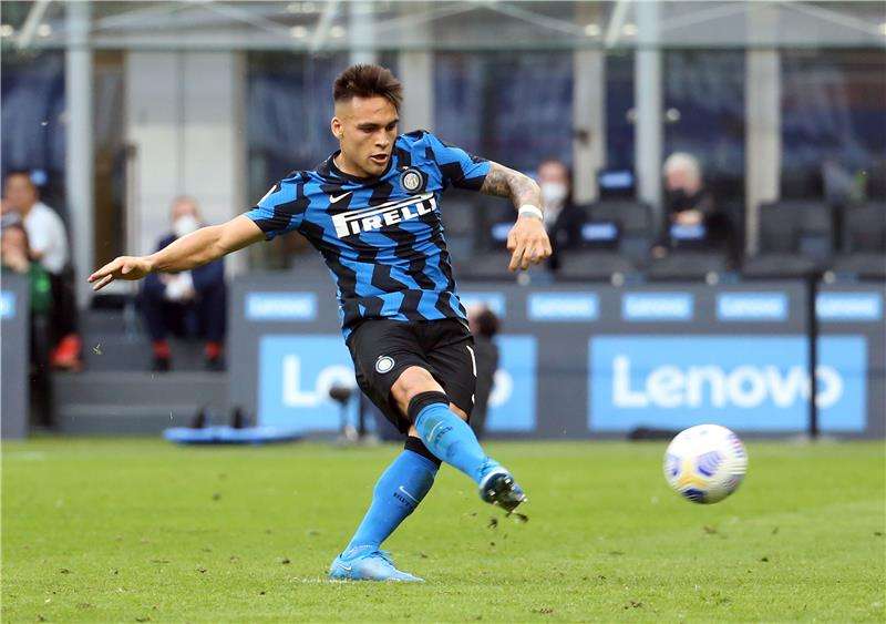 لاوتارو مارتينيز