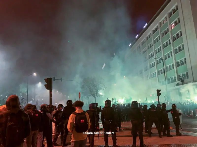 ?i=reuters%2f2021-05-12%2f2021-05-12t043241z_766243712_rc22en9nzihc_rtrmadp_3_soccer-portugal-sli-boa-clashes_reuters