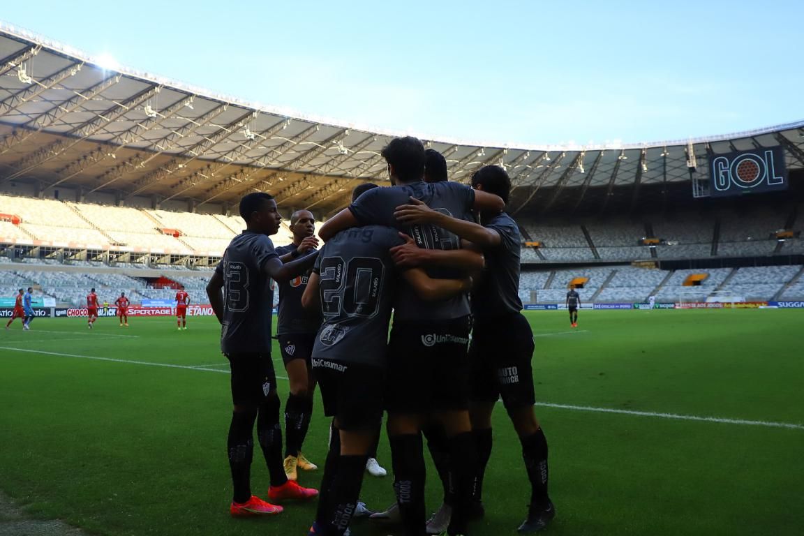 لاعبو أتليتيكو مينيرو 