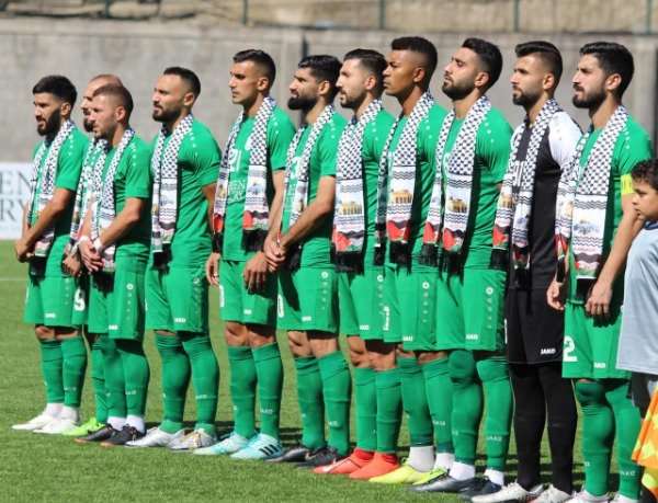 لاعبو الأنصار 