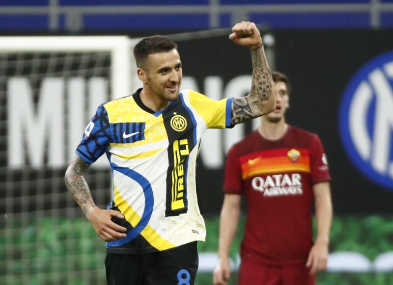 2021-05-12t191058z_1206318268_up1eh5c1ha8p0_rtrmadp_3_soccer-italy-int-rom-report_reuters