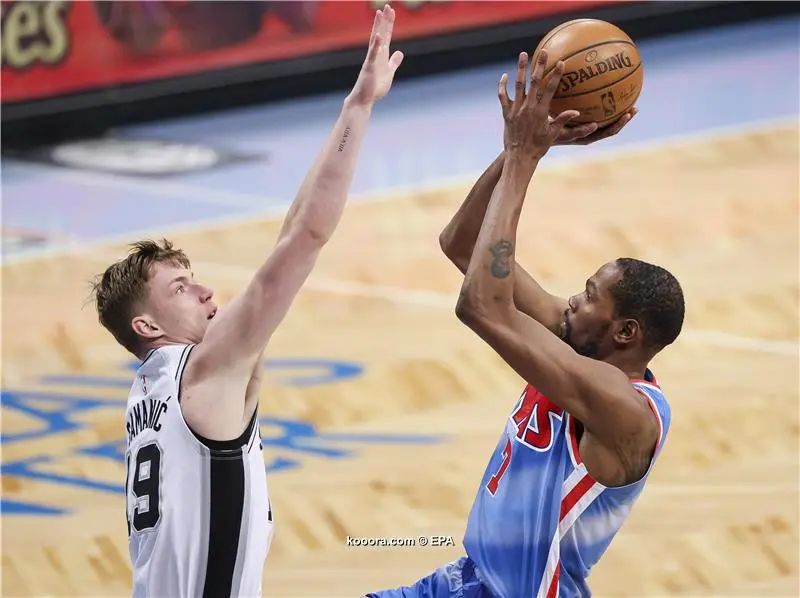 ?i=epa%2fbasketball%2f2021-05%2f2021-05-13-09195688_epa