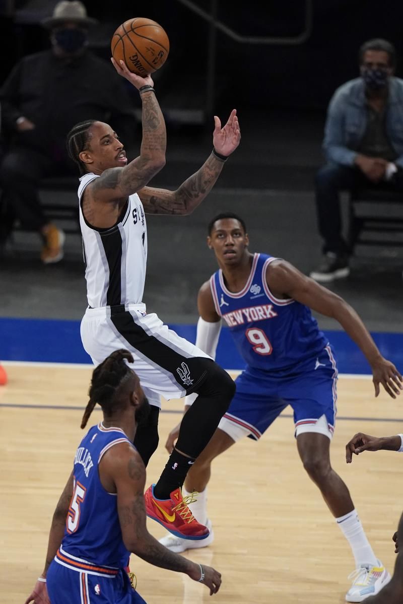 2021-05-14t005629z_148506756_mt1usatoday16077109_rtrmadp_3_nba-san-antonio-spurs-at-new-york-knicks_reuters