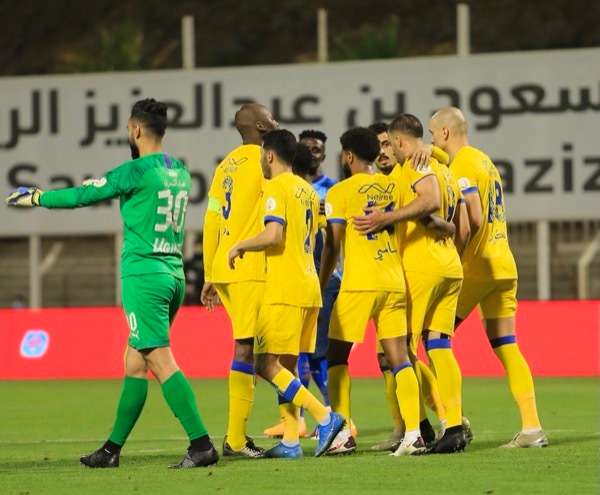 لاعبو النصر 