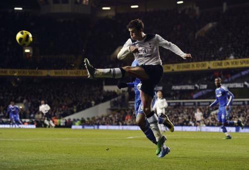 2010-12-12t170451z_01_djm103_rtridsp_3_soccer-england_reuters