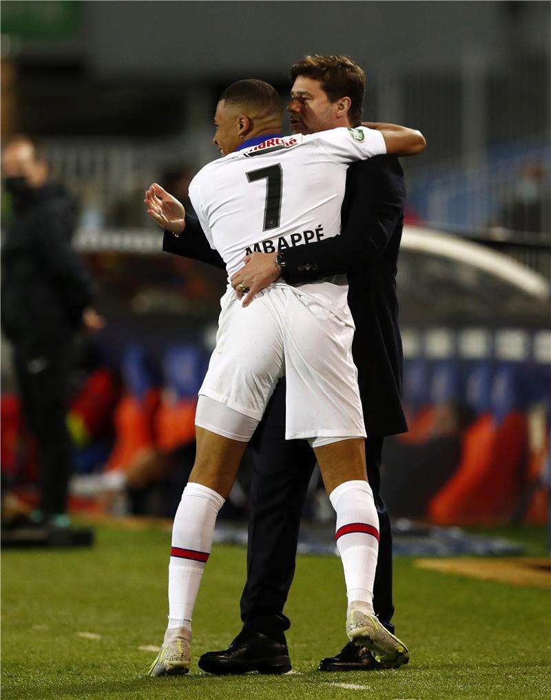 بوكيتينو ومبابي