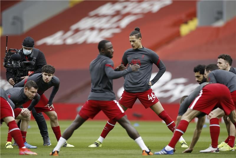 لاعبو ليفربول