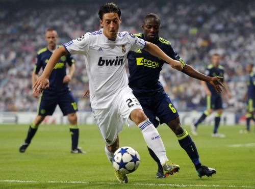 2010-09-15t201257z_01_pdh118_rtridsp_3_soccer-champions_reuters