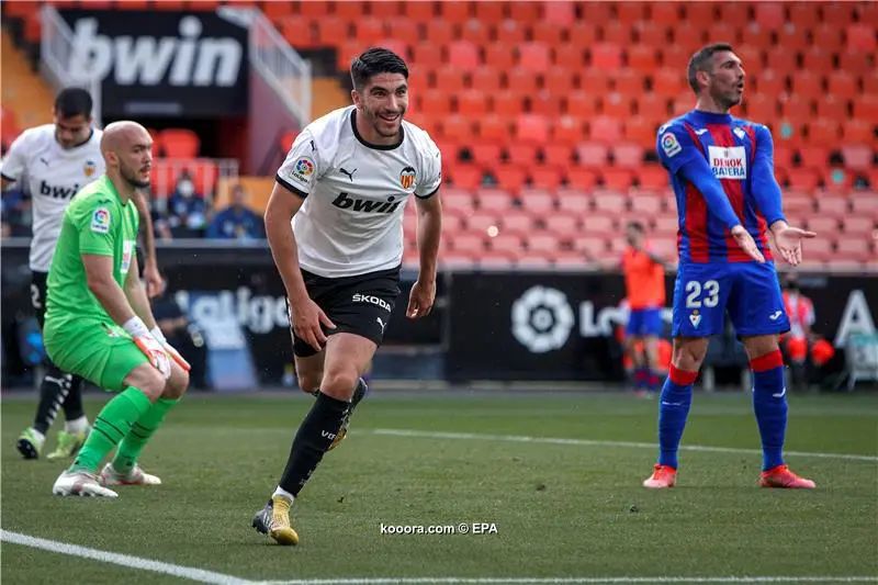 ?i=epa%2fsoccer%2f2021-05%2f2021-05-16%2f2021-05-16-09205127_epa