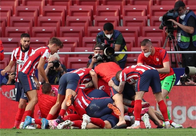 لاعبو أتلتيكو مدريد