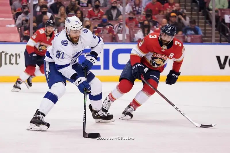 ?i=reuters%2f2021-05-19%2f2021-05-19t010057z_714976611_mt1usatoday16106232_rtrmadp_3_nhl-stanley-cup-playoffs-tampa-bay-lightning-at-florida-panthers_reuters