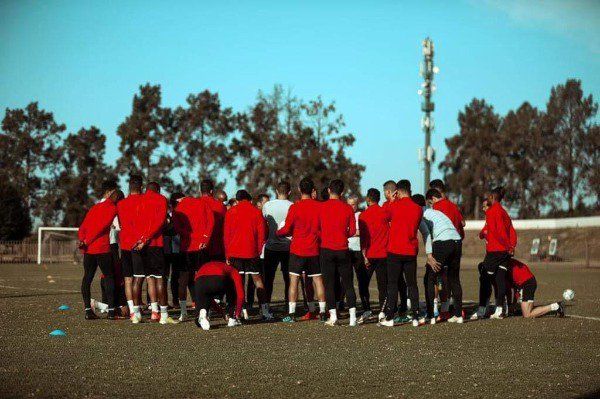 لاعبو الأهلي