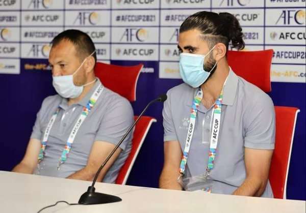 من المؤتمر الصحفي