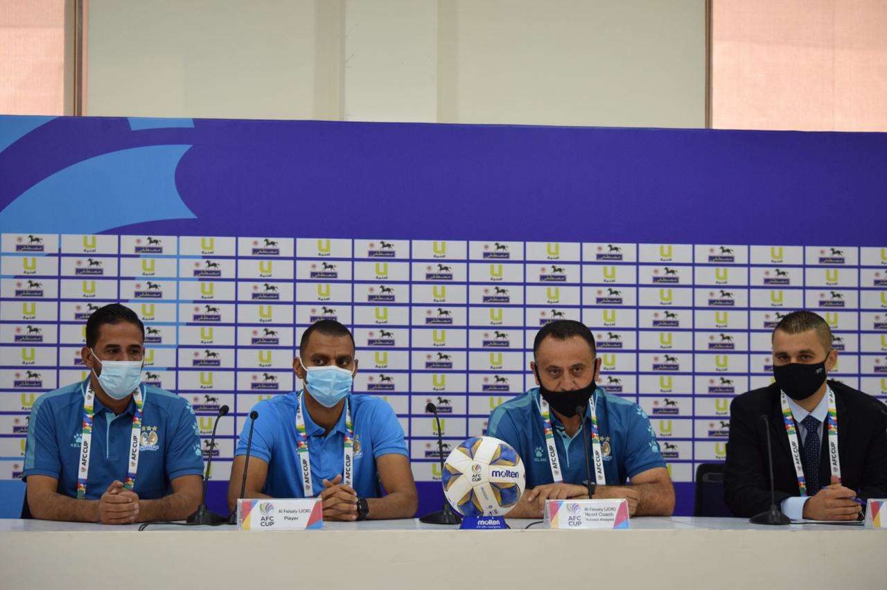 من المؤتمر الصحفي