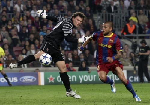 2011-04-062011-04-06t193439z_01_sps16_rtridsp_3_soccer-champions_reuters