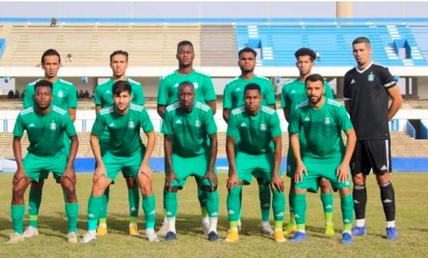 لاعبو الأهلي طرابلس