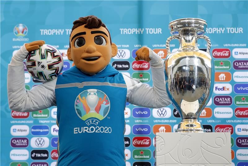 يورو 2020