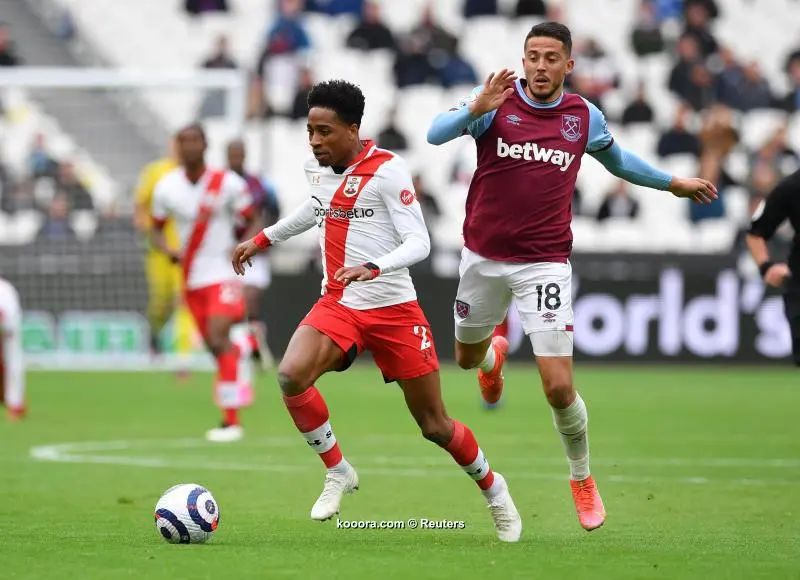 ?i=reuters%2f2021-05-23%2f2021-05-23t162302z_1587461464_up1eh5n19idt5_rtrmadp_3_soccer-england-whu-sou-report_reuters