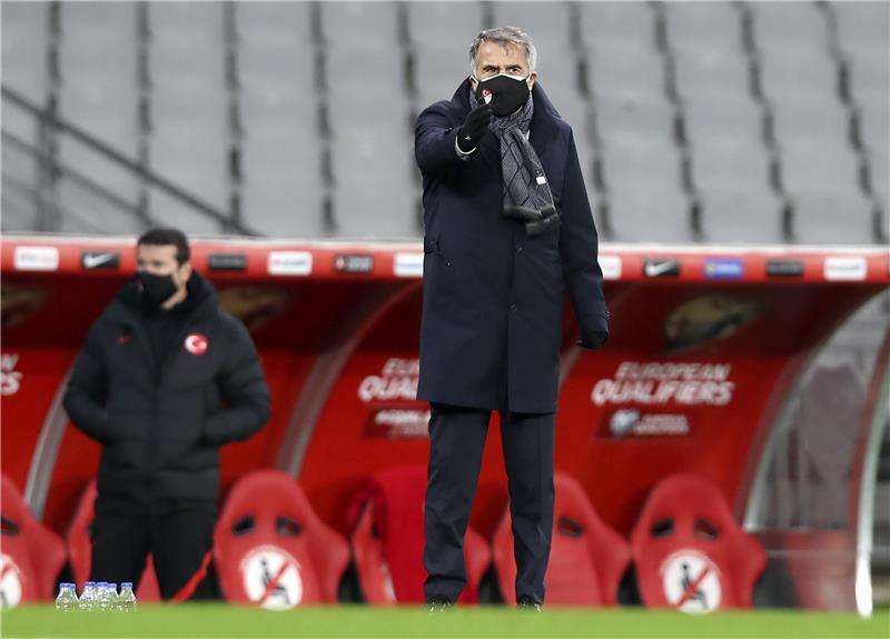 شينول جونيش