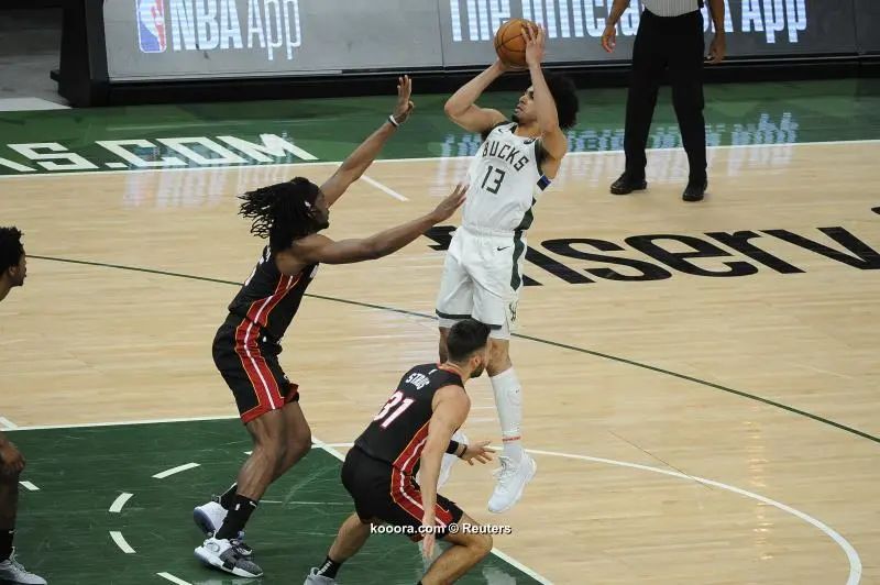 ?i=reuters%2f2021-05-25%2f2021-05-25t023911z_158458895_mt1usatoday16142462_rtrmadp_3_nba-playoffs-miami-heat-at-milwaukee-bucks_reuters