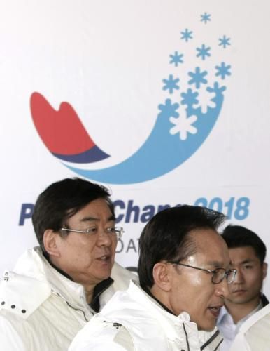 2011-02-152011-02-15t100156z_01_sin104_rtridsp_3_korea_reuters